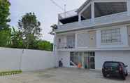 Luar Bangunan 2 OYO 92520 Safira Guest House Danau Ranau 