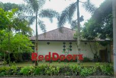 Exterior RedDoorz near Museum Gunung Merapi