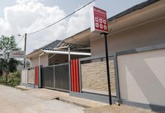 Exterior 7 RedDoorz Syariah near Hajimena Lampung