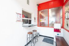 Lobby RedDoorz @ Tanjung Sari Surabaya