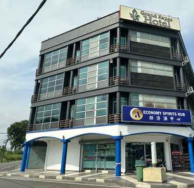 Lobi 2 Grand Kapar Hotel