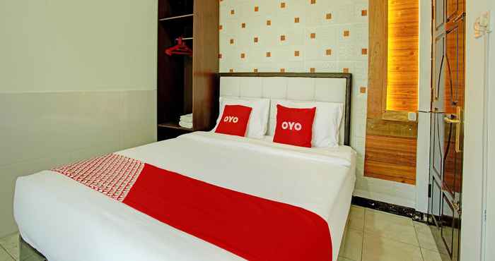 Kamar Tidur OYO 92571 Zulyan Homestay Syariah