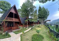 Exterior 6 Camp de Katarina