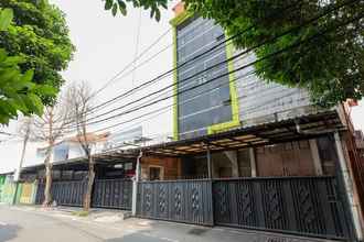 Bên ngoài 4 RedDoorz near Halim Perdanakusuma 3