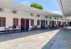 Exterior 3 RedDoorz Plus near Alun Alun Kota Blora