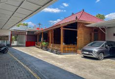 Exterior 4 RedDoorz Plus near Alun Alun Kota Blora