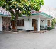 Exterior 6 House of M Bogor Mitra RedDoorz