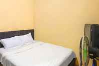 Kamar Tidur SPOT ON 92569 Anto Homestay Syariah