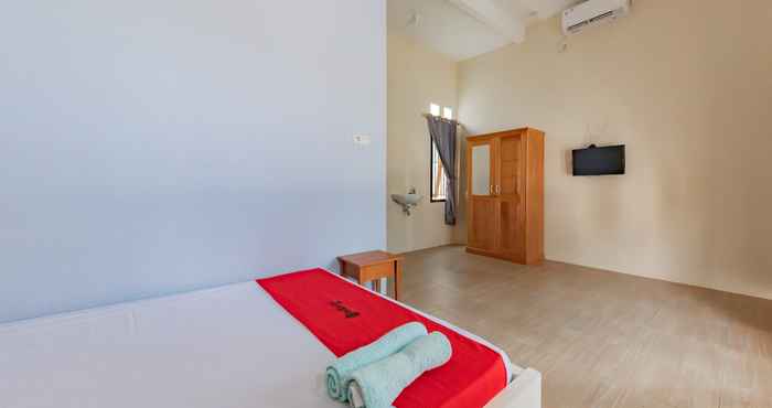 Bedroom RedDoorz @ Jln Temanggung Tilung Palangkaraya