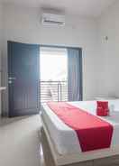 BEDROOM RedDoorz Syariah near Tugu Juang Jambi