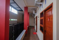 Khác 7 RedDoorz Syariah near Perempatan Kartasura