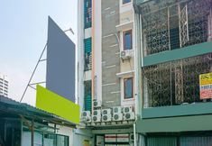 Exterior 2 OYO 92580 4n Residence Near Hotel Santika Premiere Hayam Wuruk Jakarta