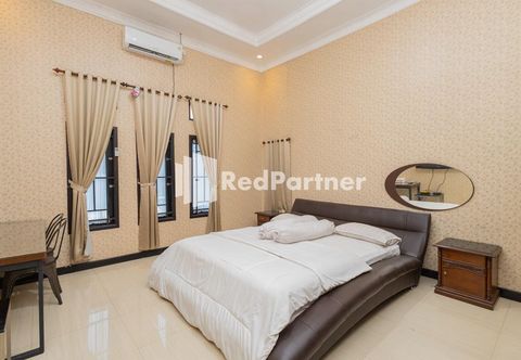 Bilik Tidur Boss Residence Serang Mitra RedDoorz