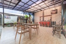 พื้นที่สาธารณะ RedDoorz syariah @ Puri Kalijaga Street