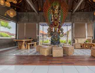 Lobby 2 The Reward Villas Kerobokan