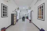 Lobby Reddoorz near Juwata Airport Tarakan