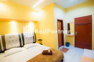 Bedroom 4 Hatta Guest House Syariah near Hayam Wuruk Jelutung Mitra RedDoorz