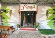 Bangunan 7 Central House Karimunjawa Mitra RedDoorz