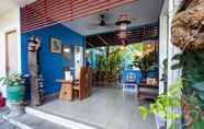 Lobby 2 RedDoorz near Pantai Sanur Bali