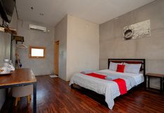 ห้องนอน 6 RedDoorz Syariah near Lombok Epicentrum Mall