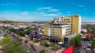 BEST WORLD KINDAI HOTEL, Rp 939.122