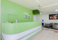 Lobi 3 Urbanview Hotel Kansa near Harbour Bay Batam by RedDoorz