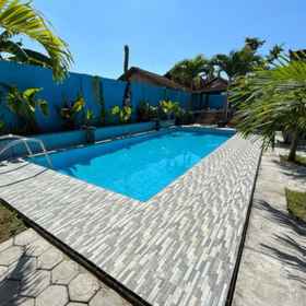 Swimming Pool 1 Capital O 92615 Villa Utama D'alas Purwo, Al Yaman Homestay Syariah Hotels