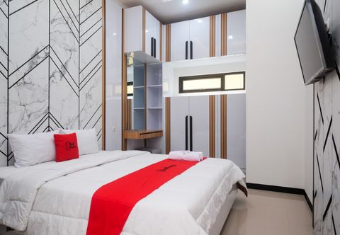 Bedroom RedDoorz @ Tasneem Puspowarno Semarang