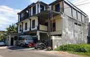 Exterior 7 SPOT ON 92622 Jatiluhur Kost Syariah