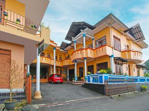 Exterior 4 OYO 92631 Hotel Dan Aula Wahyu Sari B