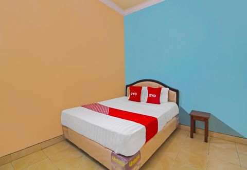 Kamar Tidur OYO 92631 Hotel Dan Aula Wahyu Sari B
