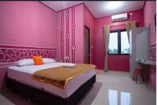寝室 The Arsy Hotel Tasikmalaya Managed by Pradiza Hospitality