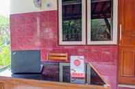 Lobi OYO 92655 Gian Homestay