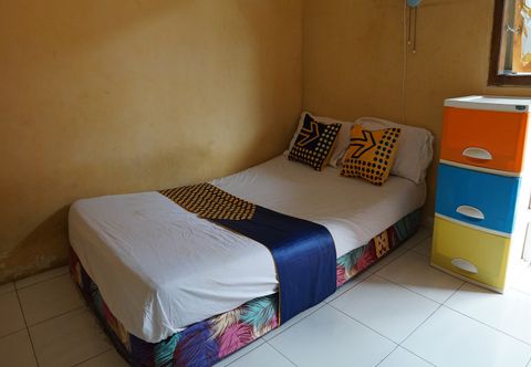 卧室 Hotel O Rumah Kos Arafah Syariah