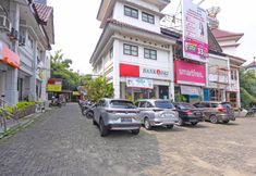Exterior 3 Super OYO 92677 Hotel Bintaro