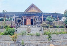 Bangunan 2 Capital O 92681 Randu Mas Hotel & Resort Taman Purbakala