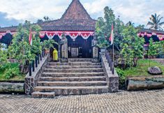 Bangunan 6 Capital O 92681 Randu Mas Hotel & Resort Taman Purbakala