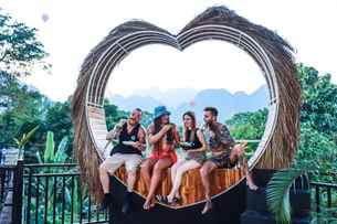 Mad Monkey Vang Vieng, THB 2,104.62