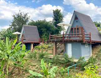 Bên ngoài 2 Baan Suan Den Homestay 