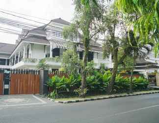 Exterior 2 Singgahsini Omah Tilam Syariah Ciliwung