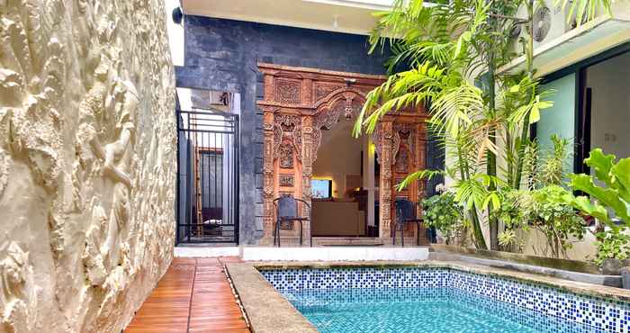 Swimming Pool Satran Villa @ Kuta Bali