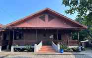 ภายนอกอาคาร 5 Channes Guest House Syariah