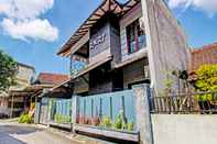 Bên ngoài SPOT ON 92575 Zazi Homestay 