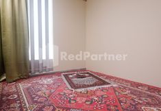 Others 6 Madina Guest House Syariah near Gembira Loka Zoo Yogyakarta Mitra RedDoorz