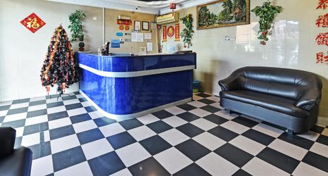 大廳 2 OYO 90806 Rumah Tumpangan Laut Selatan