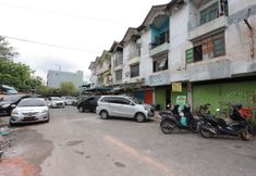 Exterior 2 SPOT ON 92715 Joyoakis 2 Homestay Syariah