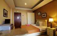 Kamar Tidur 4 Kebagusan City Apartment by Dina Rooms