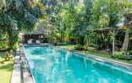 สระว่ายน้ำ 4 The Asraya Villa Sanur Managed by LEAD Luxury