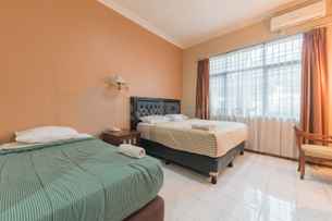 Hotel ayong Linggarjati Kuningan Mitra RedDoorz, Rp 252.973