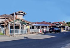 Exterior 2 SPOT ON 92682 Badar Guest House Syariah